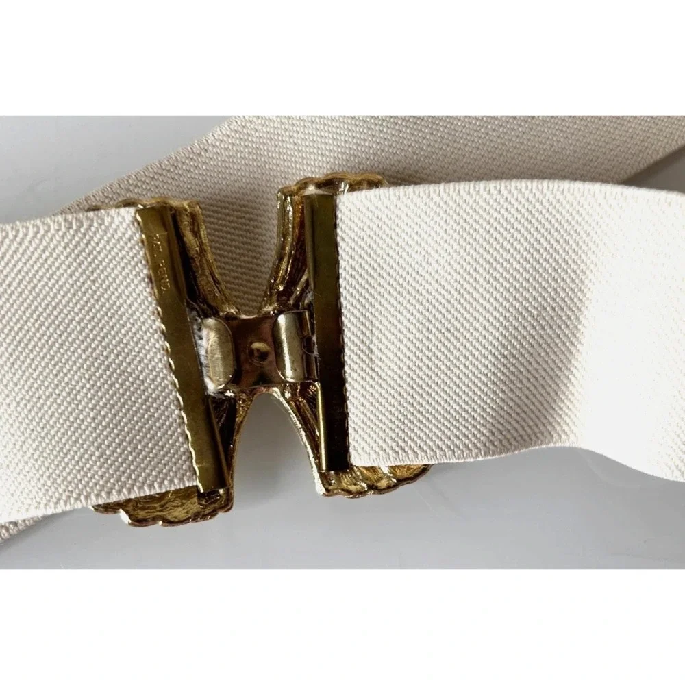 Vintage 80s Cream Elastic Cinch Belt M Gold Enamel Seashell Buckle Nautical GUC